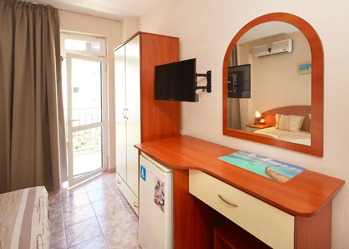 Nasko Chaushev 3* نيسيبار