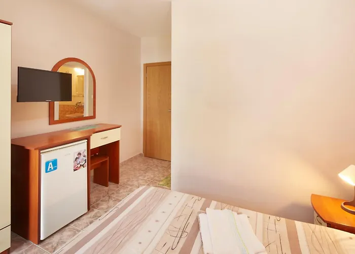 Nasko Chaushev بيت ضيافة نيسيبار