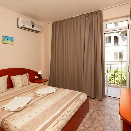 Nasko Chaushev Guest house 3*