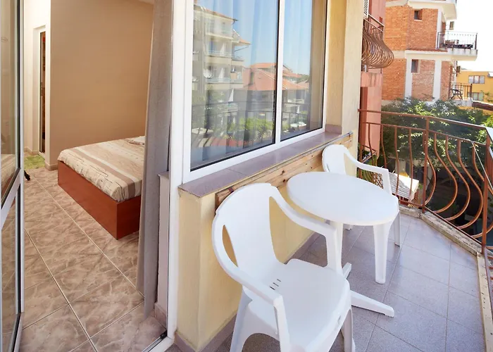 Nasko Chaushev Pensiune Nesebăr